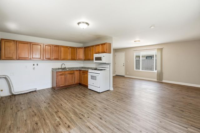 6610 Rhode Island Avenue, Hammond, IN 46323