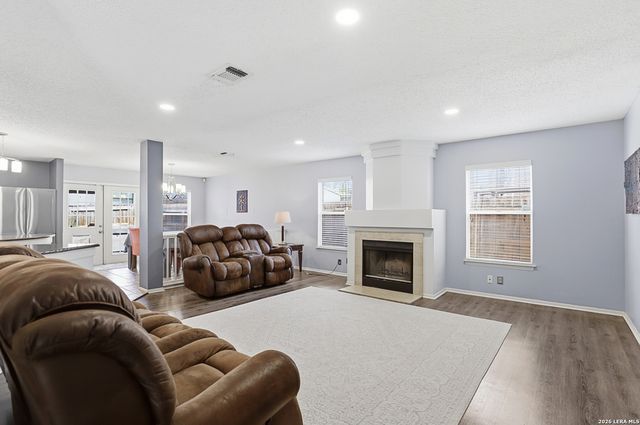 7143 Shadow Run, San Antonio, TX 78250