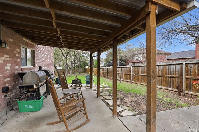 7143 Shadow Run, San Antonio, TX 78250
