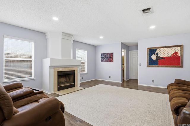 7143 Shadow Run, San Antonio, TX 78250