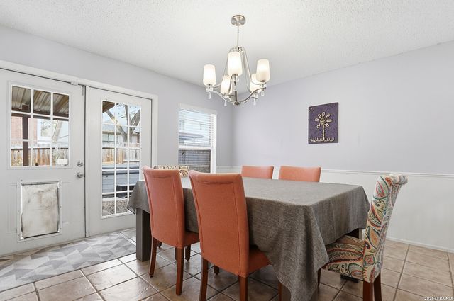 7143 Shadow Run, San Antonio, TX 78250