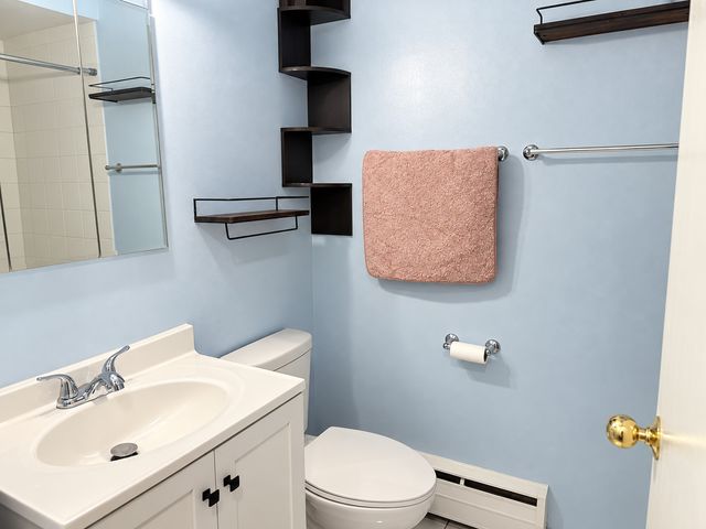 1543 Harlem Avenue 3W, Forest Park, IL 60130