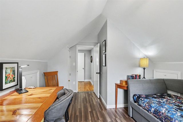 3009 Bronson Boulevard, Kalamazoo, MI 49008