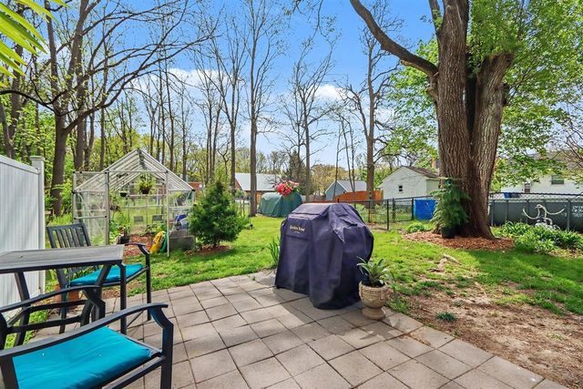 3009 Bronson Boulevard, Kalamazoo, MI 49008