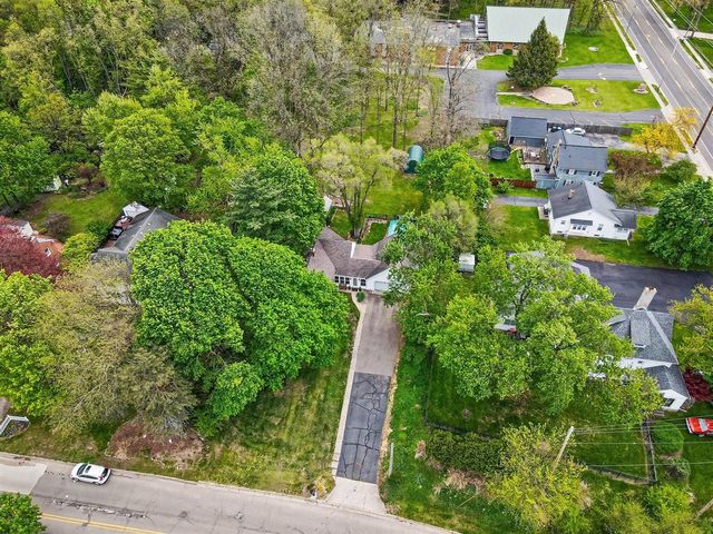 3009 Bronson Boulevard, Kalamazoo, MI 49008