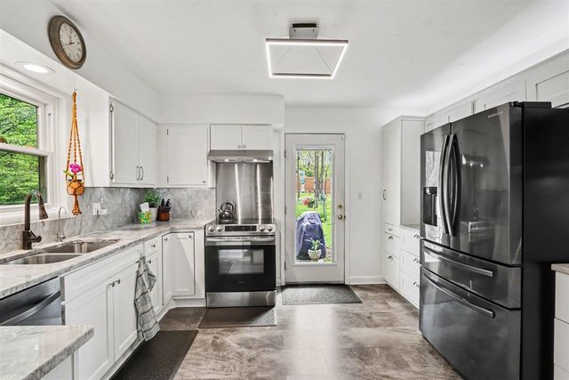 3009 Bronson Boulevard, Kalamazoo, MI 49008