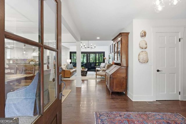 143 Woodlake Drive, Gainesville, GA 30506