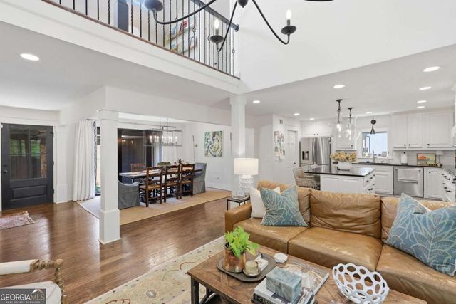143 Woodlake Drive, Gainesville, GA 30506
