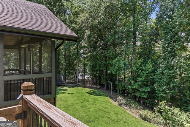 143 Woodlake Drive, Gainesville, GA 30506