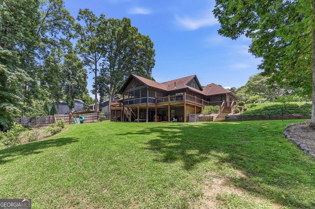 143 Woodlake Drive, Gainesville, GA 30506