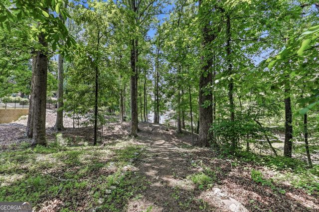 143 Woodlake Drive, Gainesville, GA 30506