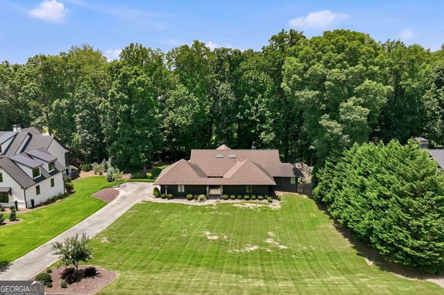 143 Woodlake Drive, Gainesville, GA 30506