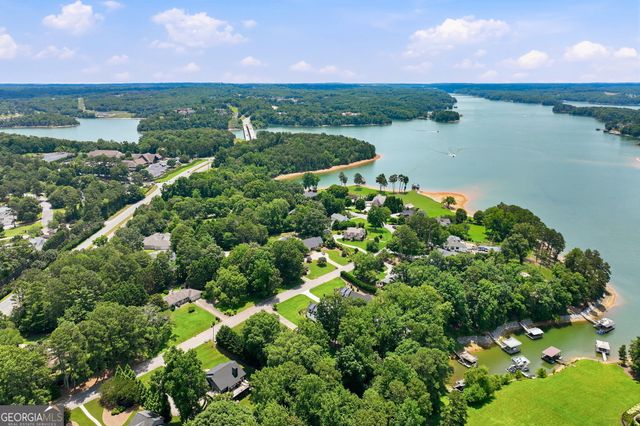 143 Woodlake Drive, Gainesville, GA 30506