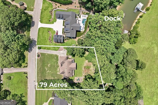 143 Woodlake Drive, Gainesville, GA 30506