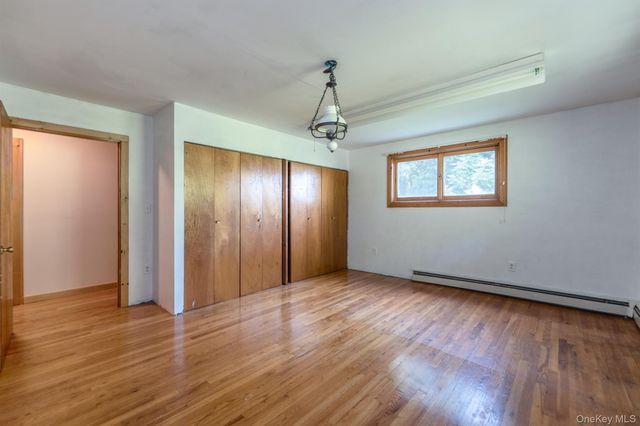 1150 Flatbush Road, Kingston, NY 12401