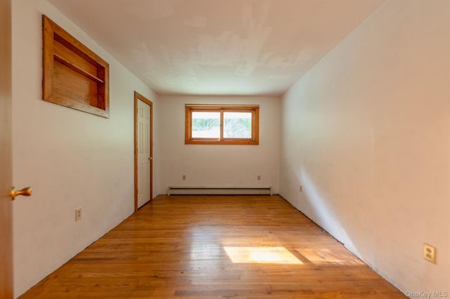 1150 Flatbush Road, Kingston, NY 12401