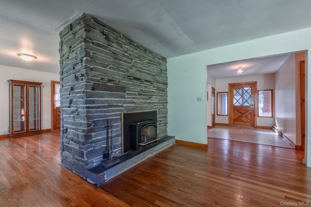 1150 Flatbush Road, Kingston, NY 12401