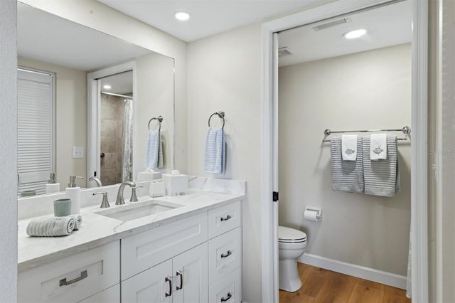 9320 CLUBSIDE CIRCLE 2209, Sarasota, FL 34238