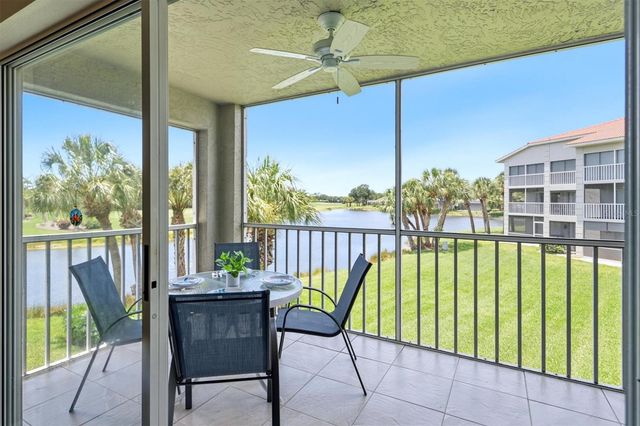 9320 CLUBSIDE CIRCLE 2209, Sarasota, FL 34238