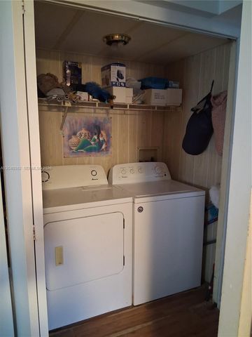5030 SW 30th Ave, Dania Beach, FL 33312