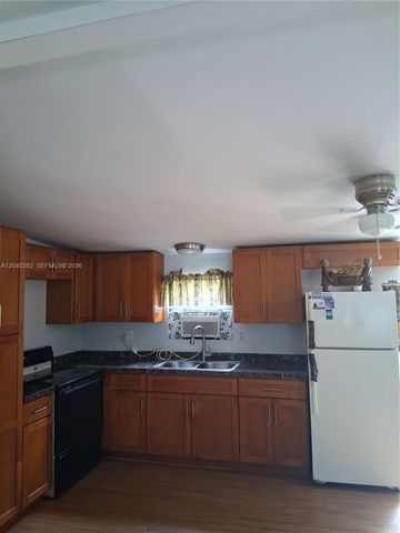 5030 SW 30th Ave, Dania Beach, FL 33312