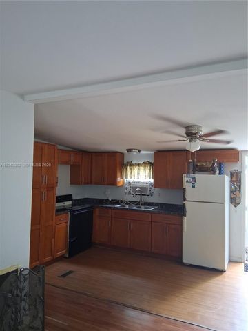 5030 SW 30th Ave, Dania Beach, FL 33312