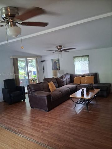 5030 SW 30th Ave, Dania Beach, FL 33312