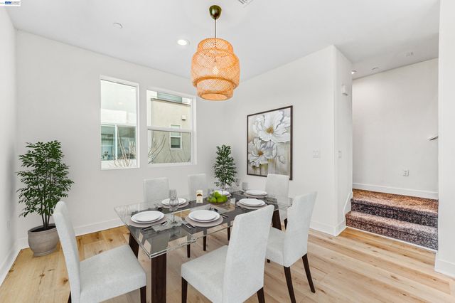 3933 Wattling St, Oakland, CA 94601