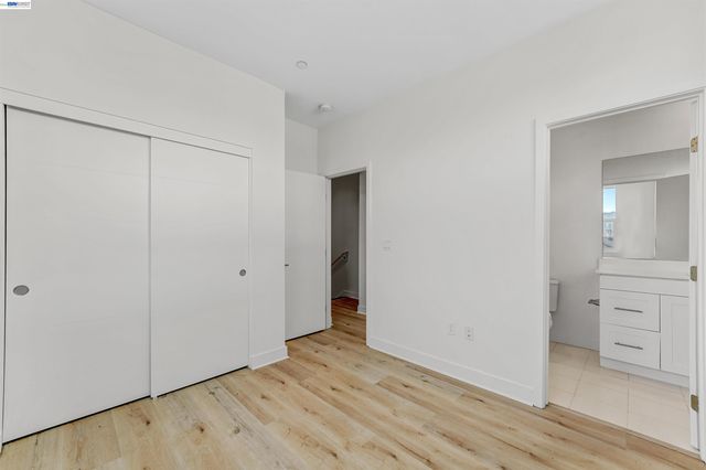 3933 Wattling St, Oakland, CA 94601