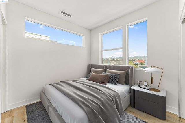 3933 Wattling St, Oakland, CA 94601