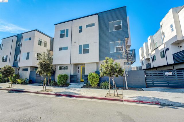 3933 Wattling St, Oakland, CA 94601