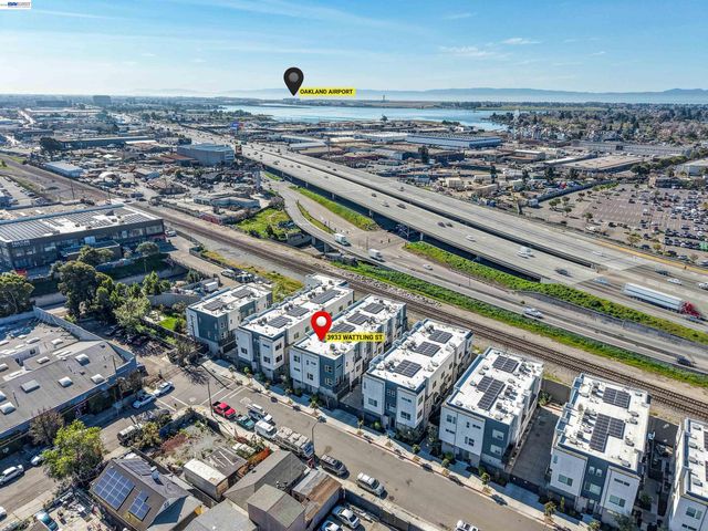 3933 Wattling St, Oakland, CA 94601