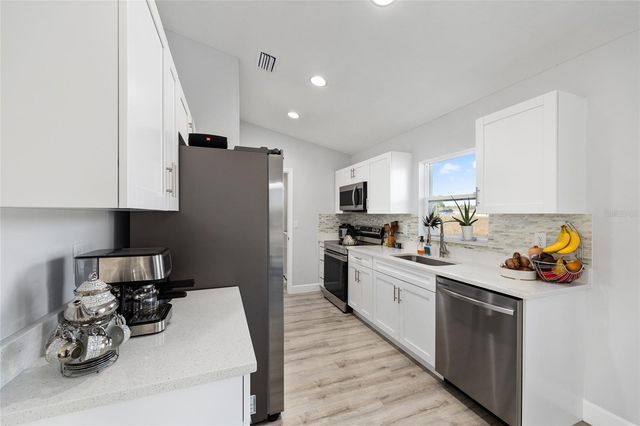 3597 SW 151ST AVENUE, Ocala, FL 34481