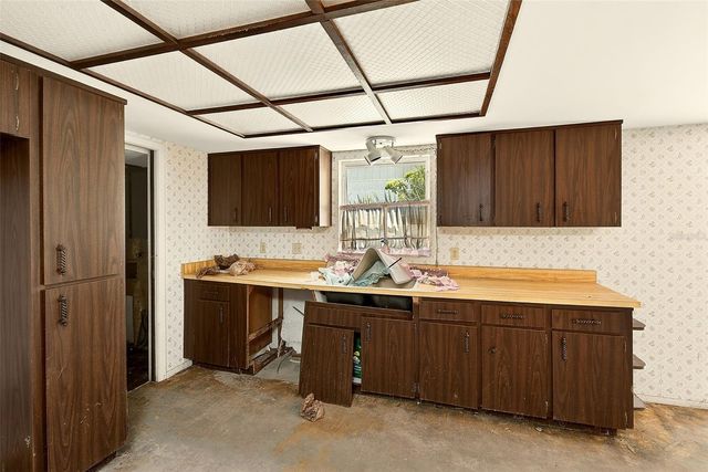 205 GULF BOULEVARD, Belleair Beach, FL 33786