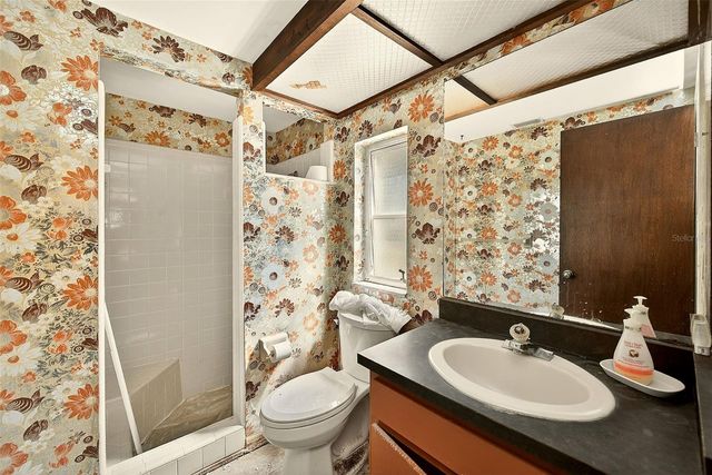 205 GULF BOULEVARD, Belleair Beach, FL 33786