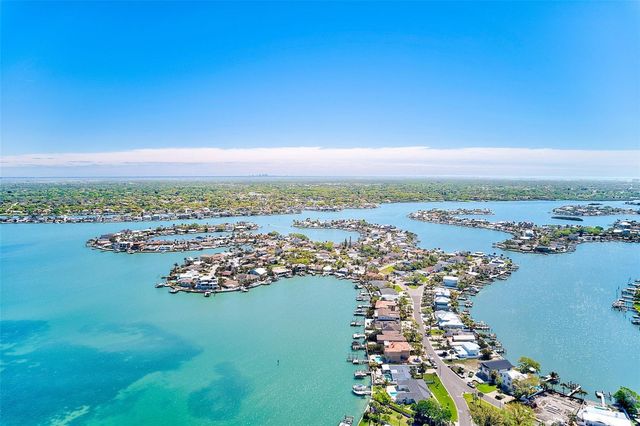 205 GULF BOULEVARD, Belleair Beach, FL 33786