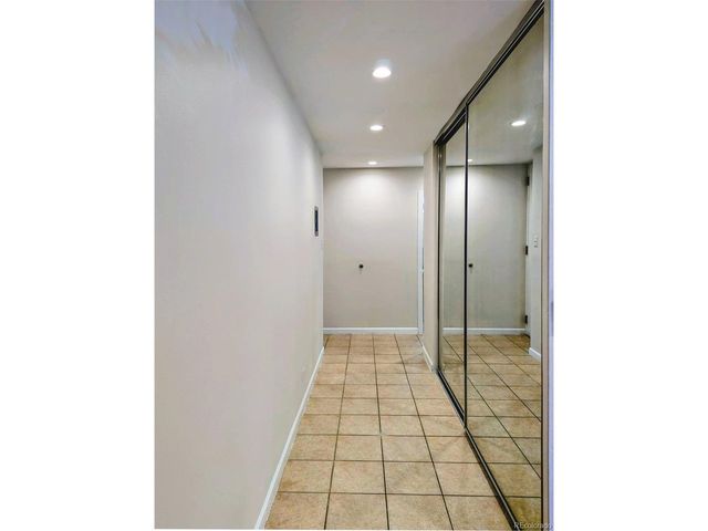 1200 Vine St 2F, Denver, CO 80206