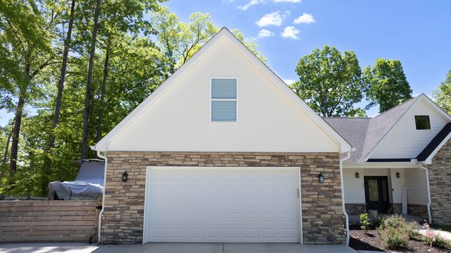 56 East Golden Island, Nancy, KY 42544
