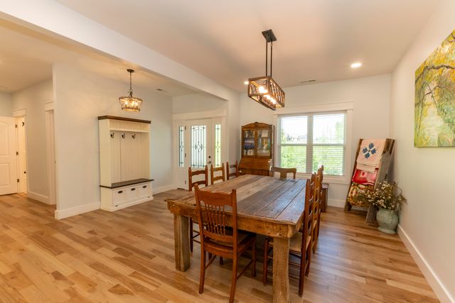 56 East Golden Island, Nancy, KY 42544