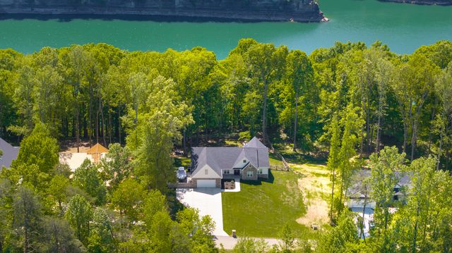 56 East Golden Island, Nancy, KY 42544