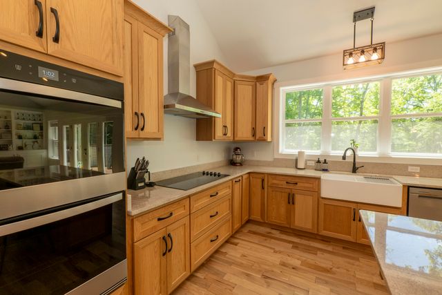 56 East Golden Island, Nancy, KY 42544
