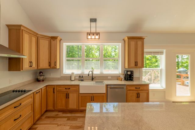 56 East Golden Island, Nancy, KY 42544