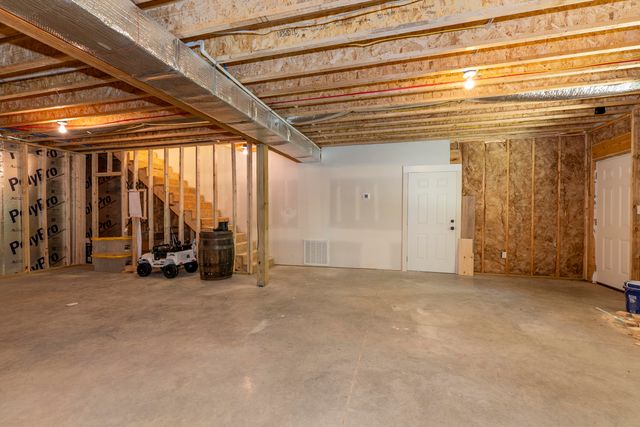 56 East Golden Island, Nancy, KY 42544