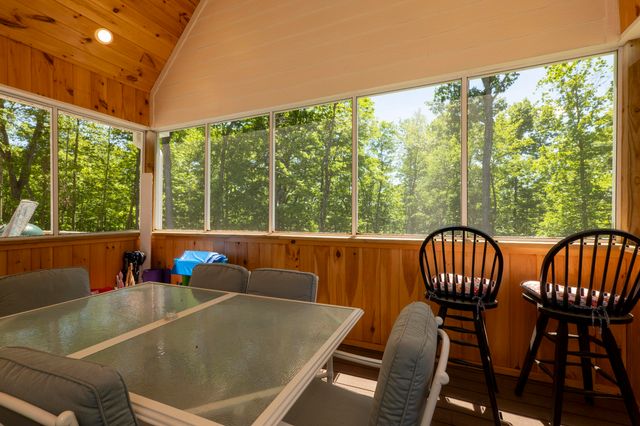 56 East Golden Island, Nancy, KY 42544