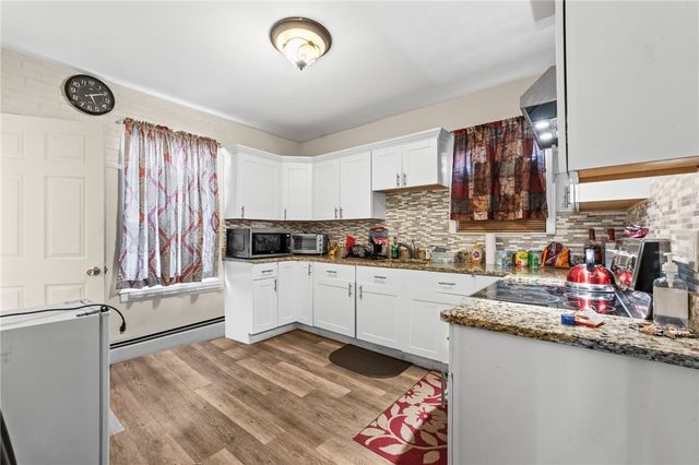 18 Crowninshield Street, Providence, RI 02909