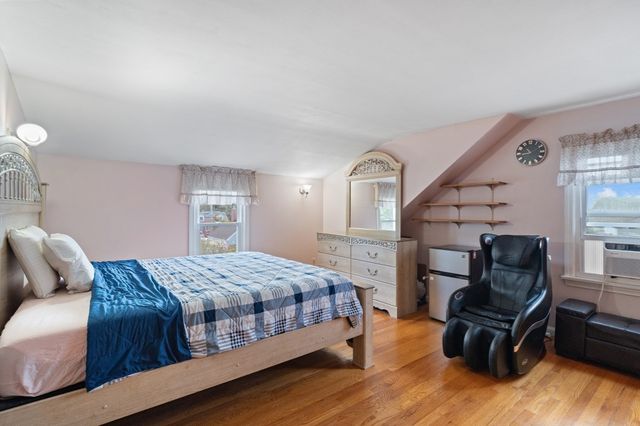389 Abbott St, Springfield, MA 01118