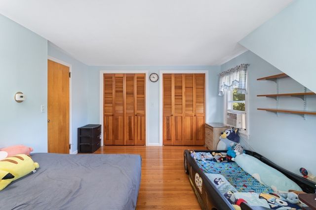 389 Abbott St, Springfield, MA 01118