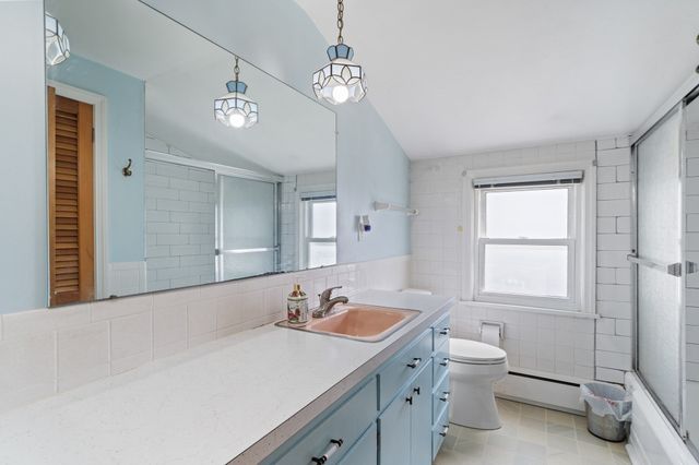 389 Abbott St, Springfield, MA 01118