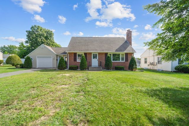 389 Abbott St, Springfield, MA 01118