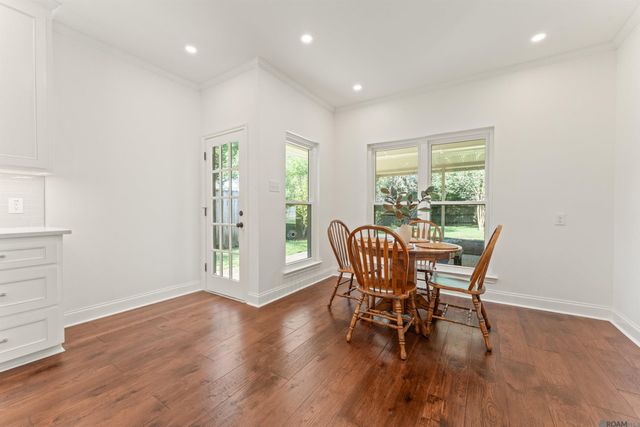 6020 Belle Grove Dr, Baton Rouge, LA 70820
